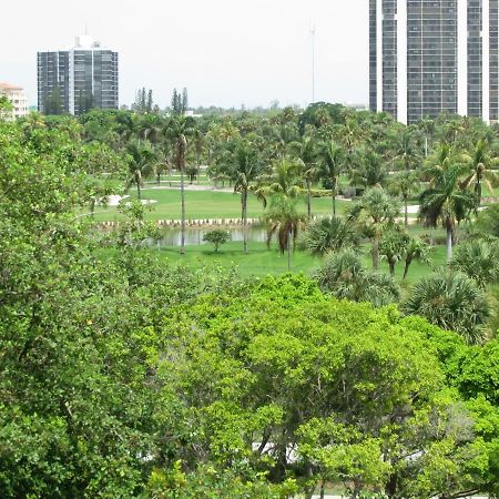 Resort Style In Aventura Florida Екстер'єр фото